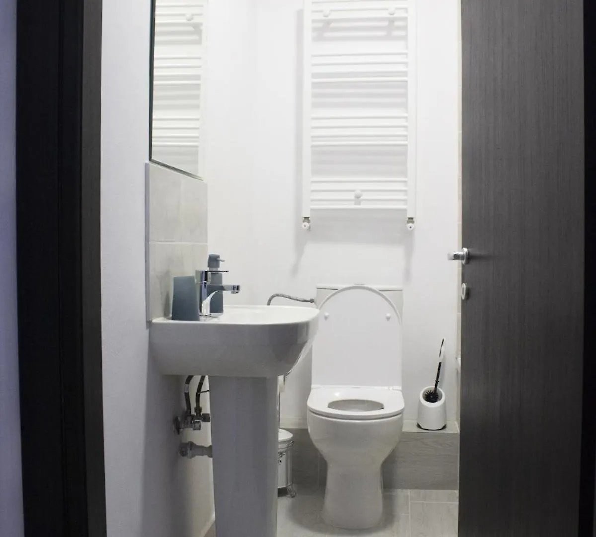 Universitate Hob - Ap1 Univibe 1Br Chic & Cozy Bucharest 0*,