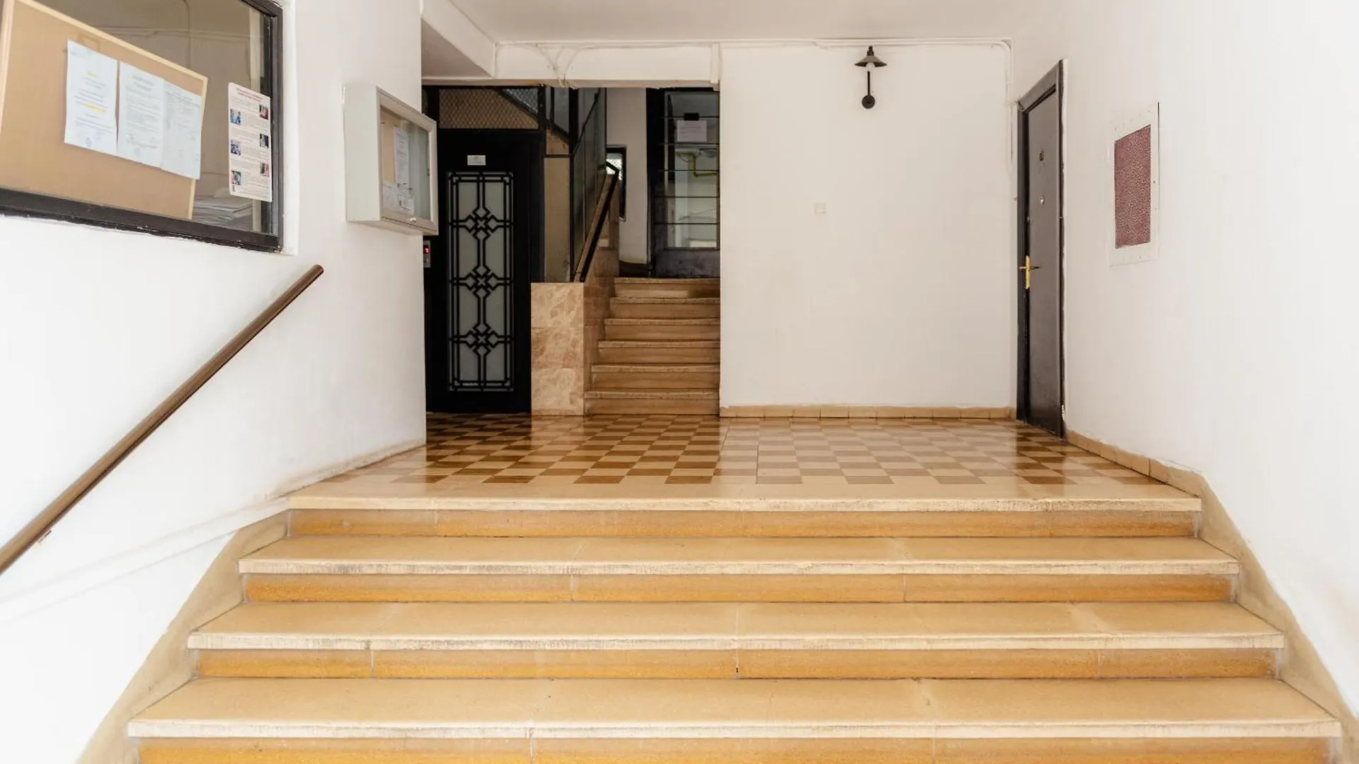 Universitate Hob - Ap1 Univibe 1Br Chic & Cozy Bucharest 0*,  Romania
